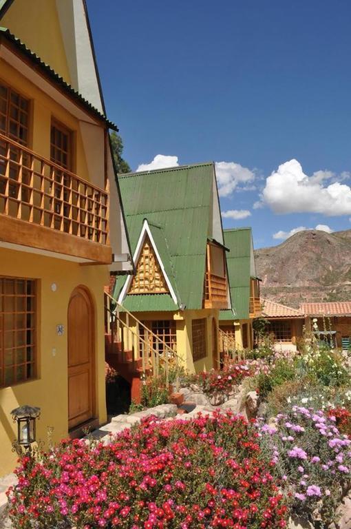 Amaru Valle Hotel Urubamba Exterior photo